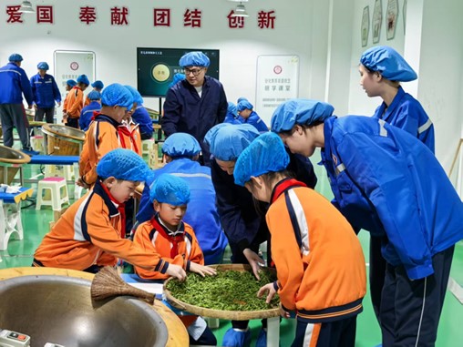 茶香润童心，文化共传承——安化县职业中专学校（安化黑茶学校）•黄沙坪完小茶文化交流活动(图14)